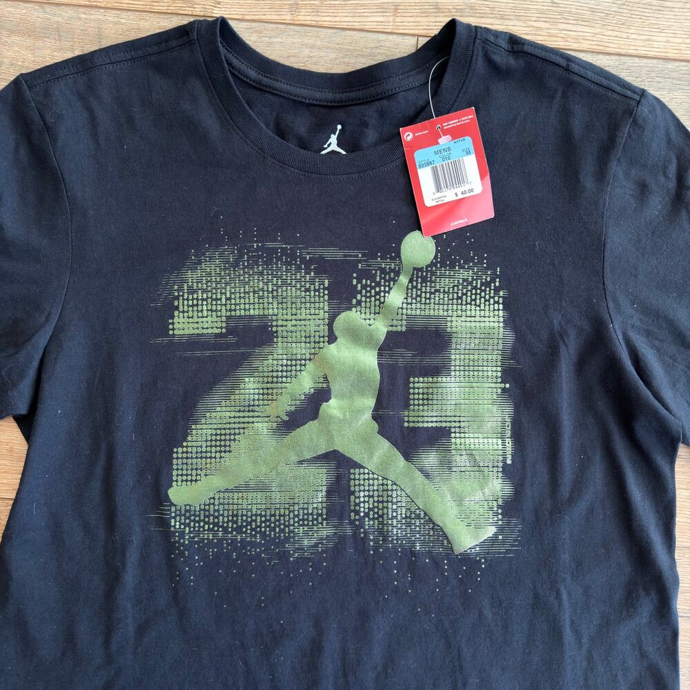 Nike Air Jordan 13 Elevated Mens Medium Black 23 Graphic T Shirt NWT 100 Cotton
